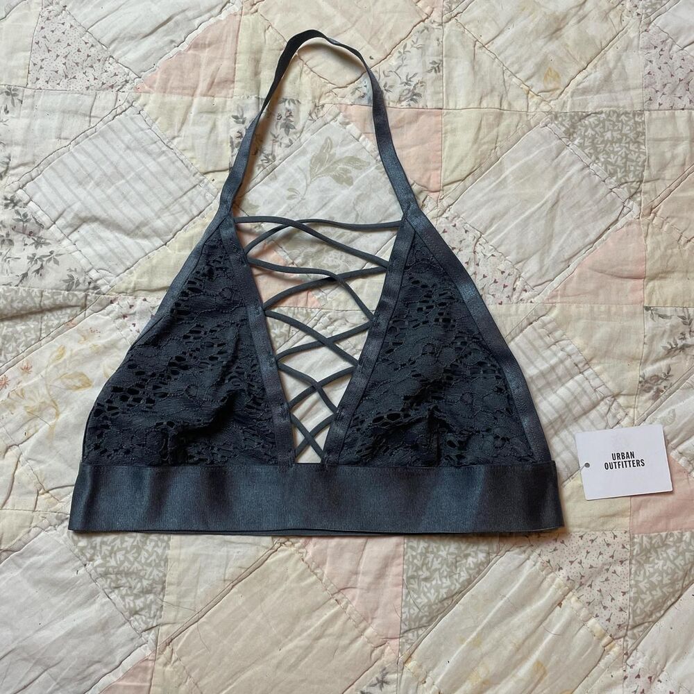urban outfitters out from under dark gray ladder front lacey bralette medium